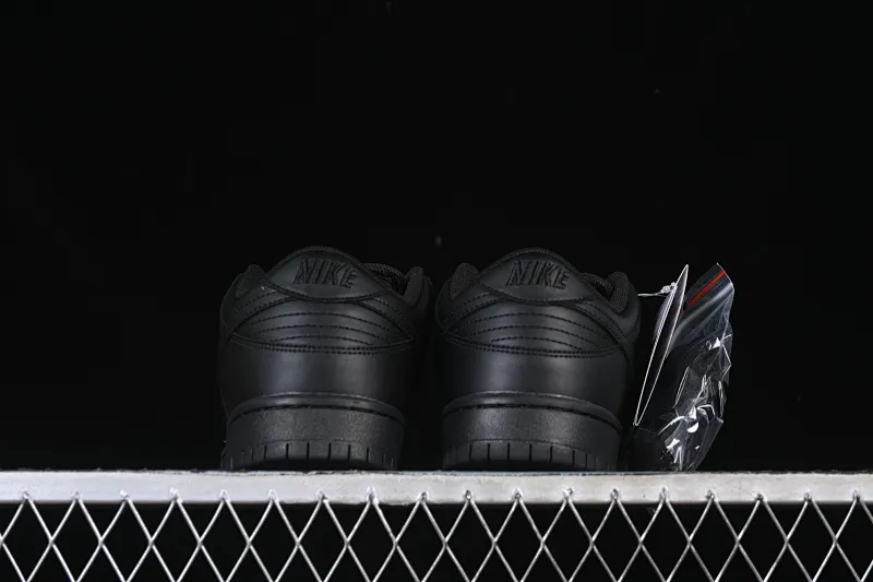All categories Nk SB Dunk series Nk SB Dunk Low low-top sneakers Nike SB Dunk Low Pro ISO Black Warrior low-top casual skateboard shoes FJ1674-001